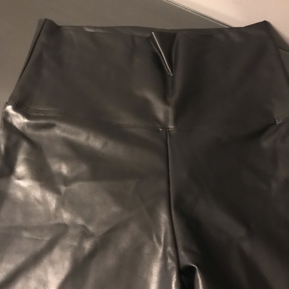 Faux leather tights - Picture 1 of 2